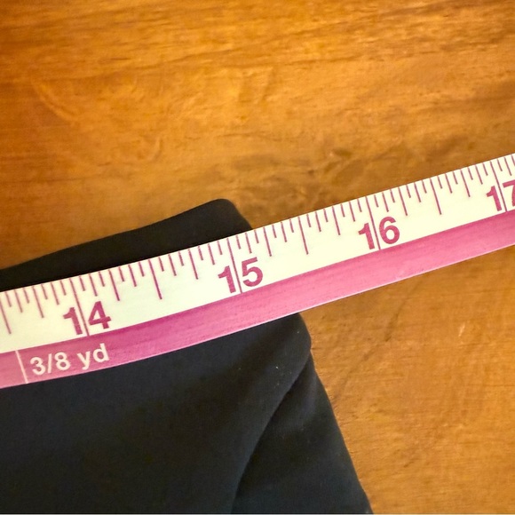 New Athleta Allyson Felix legend shortie Black Athletic Shorts women’s size 1X - Picture 11 of 14